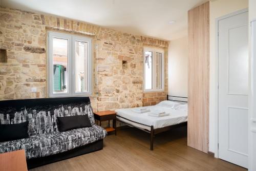 Q Corfu Apartments