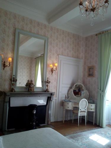 Le Chateau de Prauthoy in Prauthoy