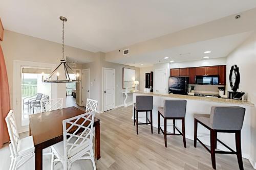 2 Luau Units - Bay-View Condo Adjoining Suite condo - image 7