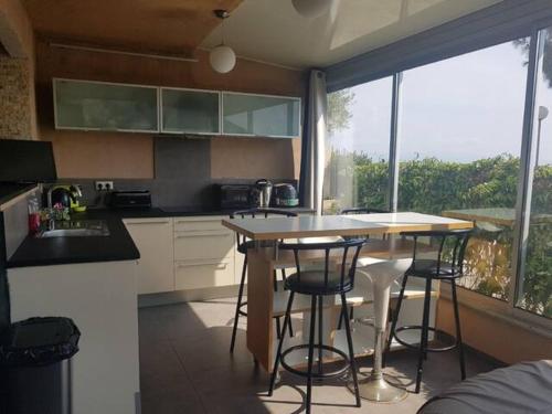 AJACCIO VUE MER ET MONTAGNES JACUZZI 300M PLAGEs in Scudo