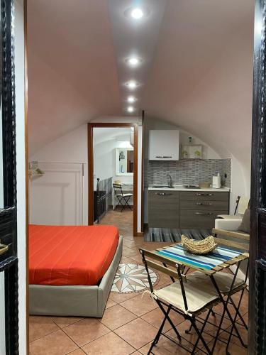 Home in love: balconcino spaccanapoli, Neapel (Foto 11)