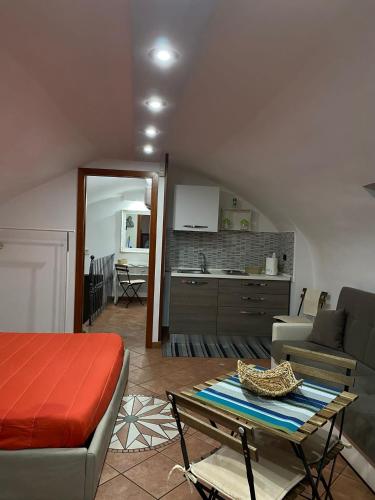 Home in love: balconcino spaccanapoli, Neapel (Foto 10)