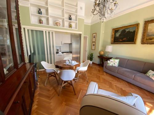 Julius suite