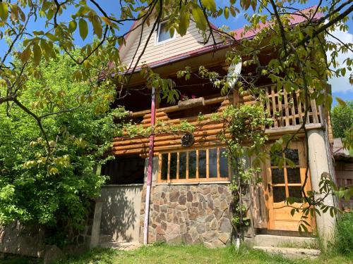 Садиба «Під Горбом» in Kolochava