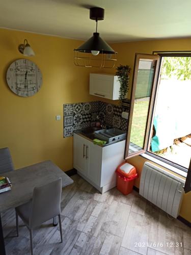 廚房, Tranquillité & indépendance au coeur de la sologne (Tranquillite & independance au coeur de la sologne) in 拉莫特博弗隆