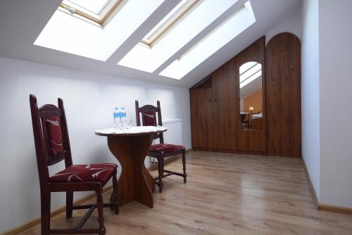 Létesítmények, Magnat w Borczu in Borcz