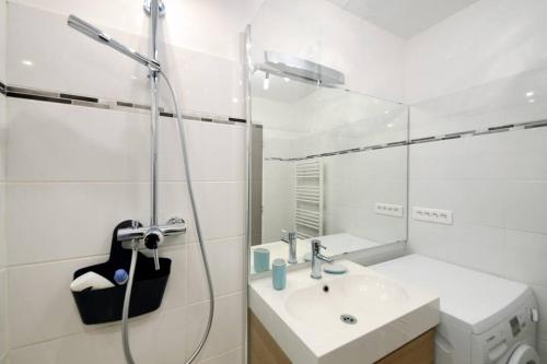 Vu Mer by K6&You Vu Mer by K6&You