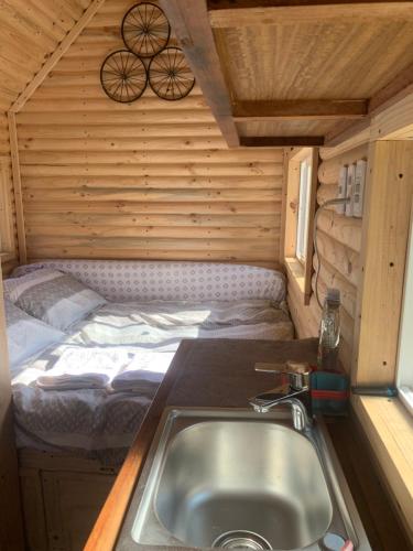1 double bed