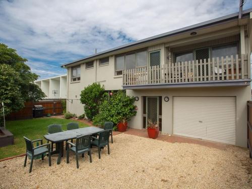 Banksia Seven, Merimbula