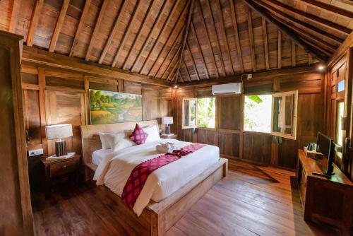 Deluxe Double Room (2 Adults + 1 Child) room in Moson Bali Villa Legian