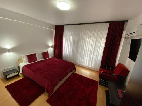 1 queen bed