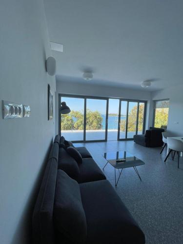 Buric House - M suite - 95m2 and 54 m2 terrace, Rovigno (Rovinj) (foto 3)