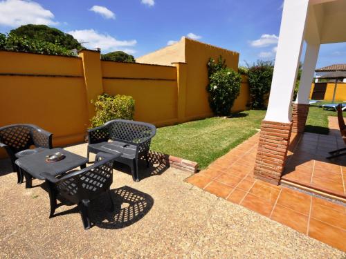 Chalets con piscina y jardin privados solo para familias y parejas