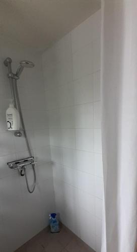 Cozy tiny room, mini kitchen and bathroom, Otterup (foto 9)