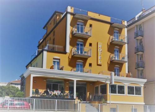 . Hotel Berenice Rimini Mare