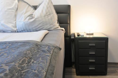 Silver Beach Apartments - image 5