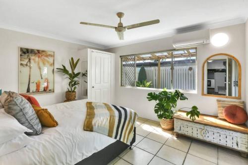 Tropicana Hideaway