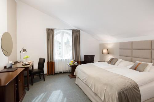 Boutique Hotel Bristol - image 3