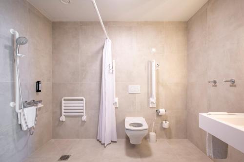 B&B Hotel Gent Centrum - image 2