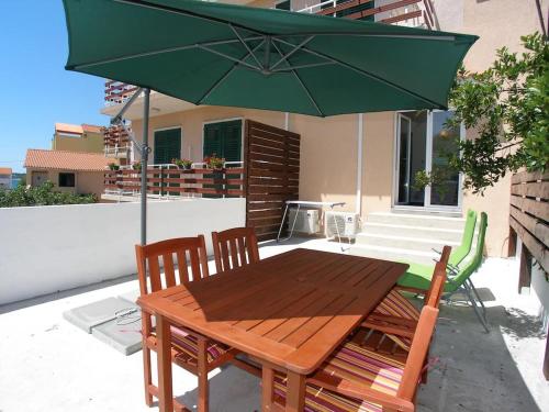 Studio with Terrace room in Studio apartment in Vodice with terrace air conditioning WiFi 4323-4