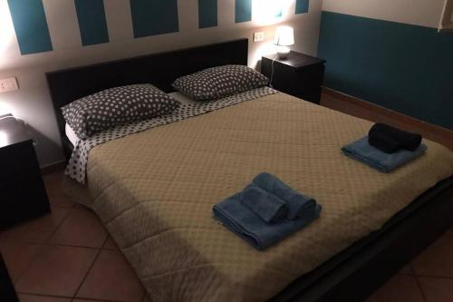 Ampio appartamento con torretta su Parma.