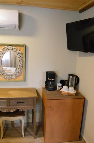 Castro Rooms Chios - image 2