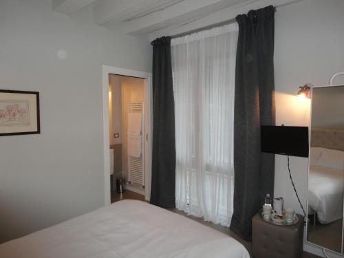 Corte Merighi Charming Rooms, Verona (foto 3)
