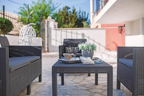 E & G - Figareto Apartment 3