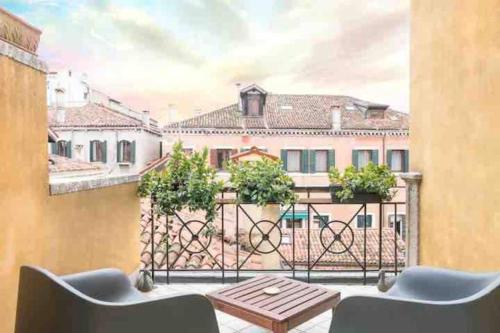 Ca’ Pesaro rooftop terrace apartment.