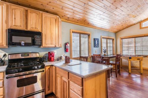 Moonridge Charmer Home Home - main image