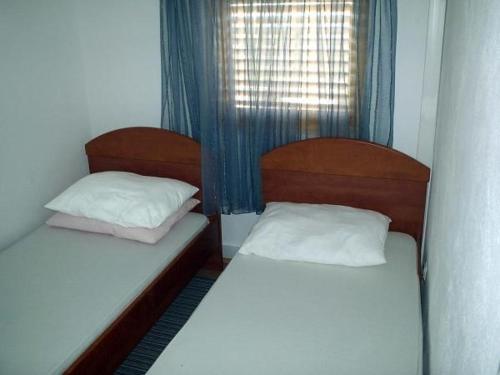 Apartment in Vir with sea view, terrace, air conditioning, WiFi 4593-1, Vir (fotografie 9)