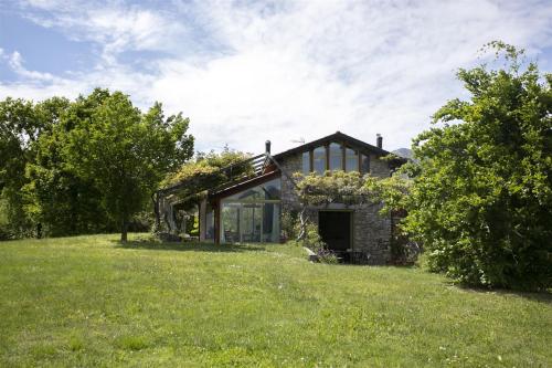 IseoLakeRental - Villa Dossello - Accommodation - Solto Collina