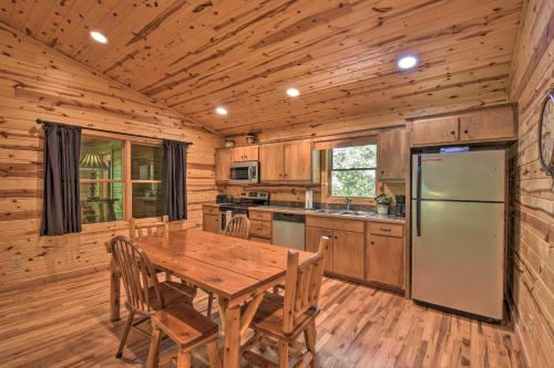 The Round About at Sautee Mountain Retreat! in Clarkesville, USA