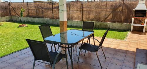  Casa con jardín privado cerca de la playa, para descansar y relajarse in Chipiona