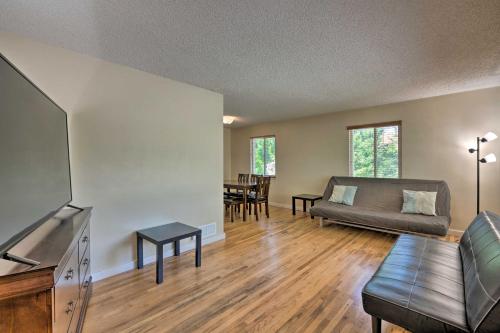Cozy Salt Lake City Home Hike, Ski and Explore!