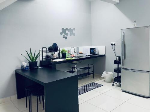 Putrajaya Bangi Minimalist Loft 1 Wifi Netflix
