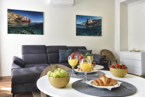 D&A Central Luxury Apartments with FREE Parking 2