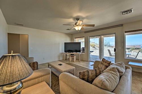 Lake Havasu City Family Home with Stunning Views! - image 6