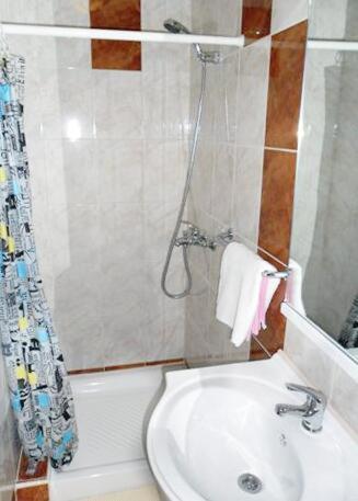Apartments with a parking space Supetarska Draga - Donja, Rab - 4966