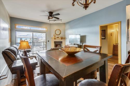 Lake Forest 204F condo in Frisco, USA