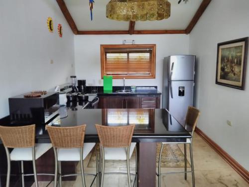 virtuve, Casa Caletas Boutique Hotel in San Francisco de Coyote