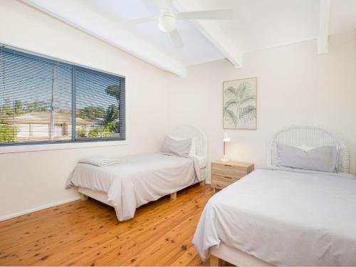 Beachwood - Firepit - Pet Friendly - 2 Mins Walk to the Beach