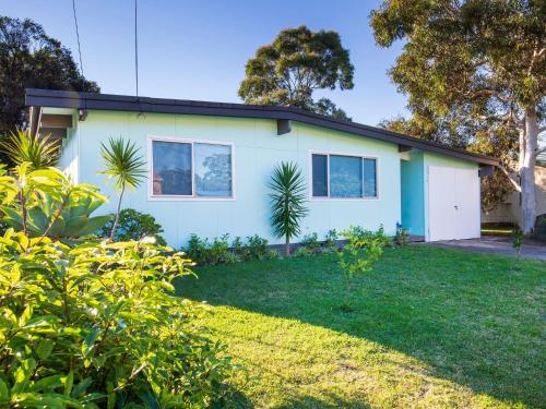 Three-Bedroom House image 2
