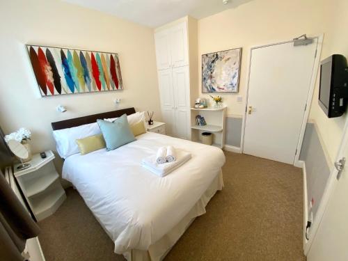 Heather House - Room 7