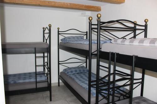 Bed in 6-Bed Mixed Dormitory Room room in Stadtalm Naturfreundehaus