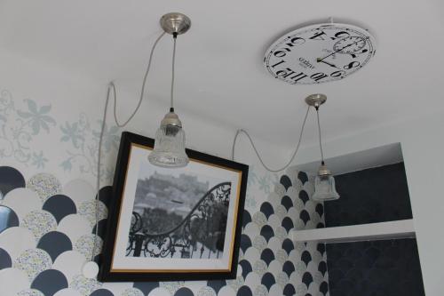 Double Room image 3