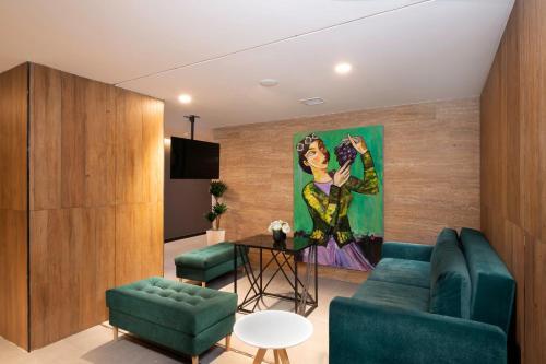 Holiday Inn Yerevan - Republic Square by IHG