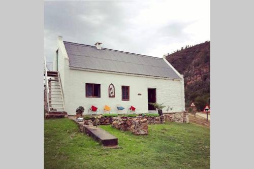 Ou Doc se Quirky little house in the Outeniqua mountains in 尤寧代爾