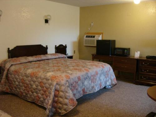 Nevada Inn - image 8