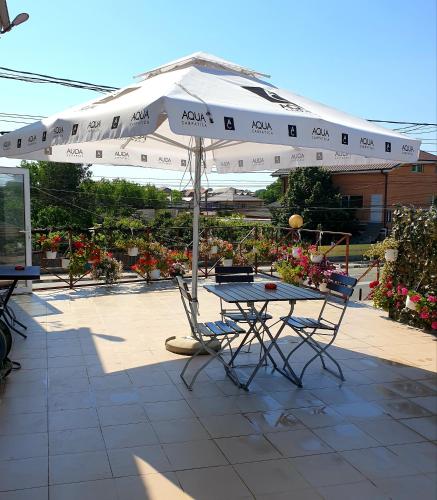 Vila Restaurant Angellys - main image